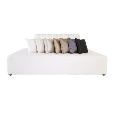 Image of SILK PILLOWS - NEUTRALS